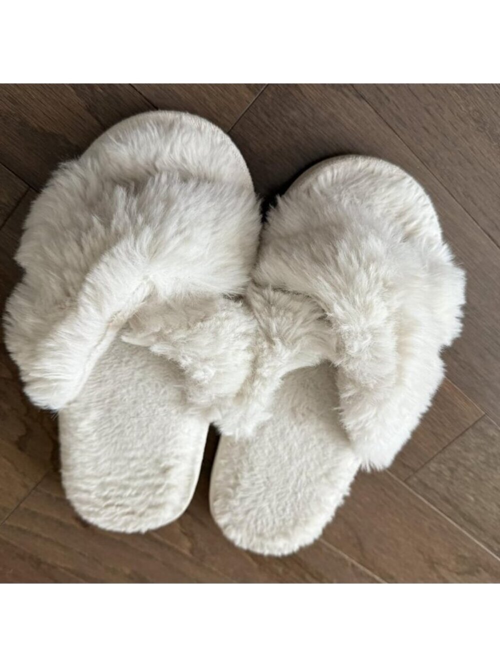 🆕Women's White Fuzzy Slippers Cross Band Memory Foam Faux-fur Open Toe Shoes